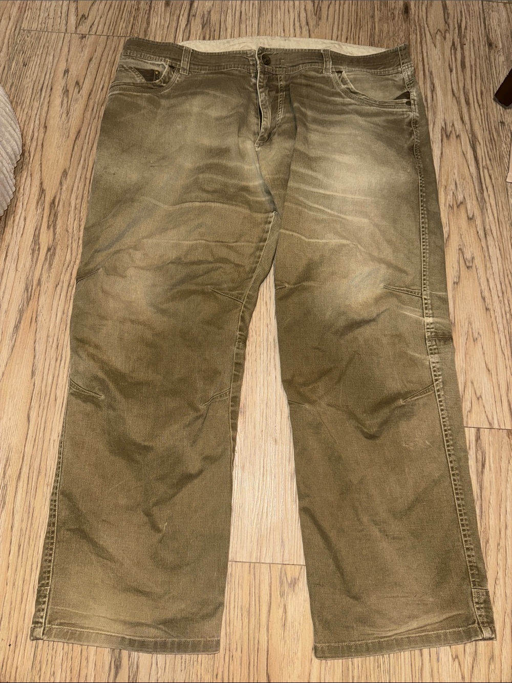 Kuhl 42x30 Men's Straight Fit Brown Hiking Pants